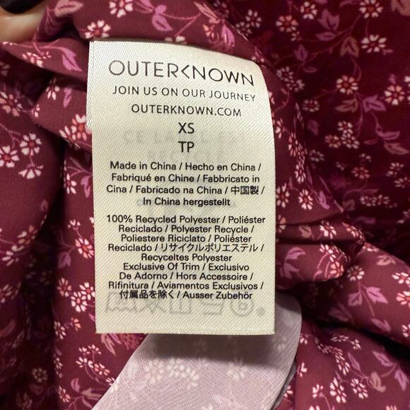 Outerknown Floral Mini Dress Size XS Purple Wine NWT Sustainable Surf Brand - Picture 4 of 7